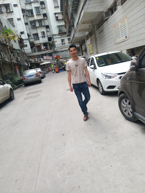 突然的自我的第三张照片--安溪征婚网