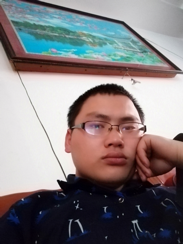 90男孩的第一张照片--安溪征婚网