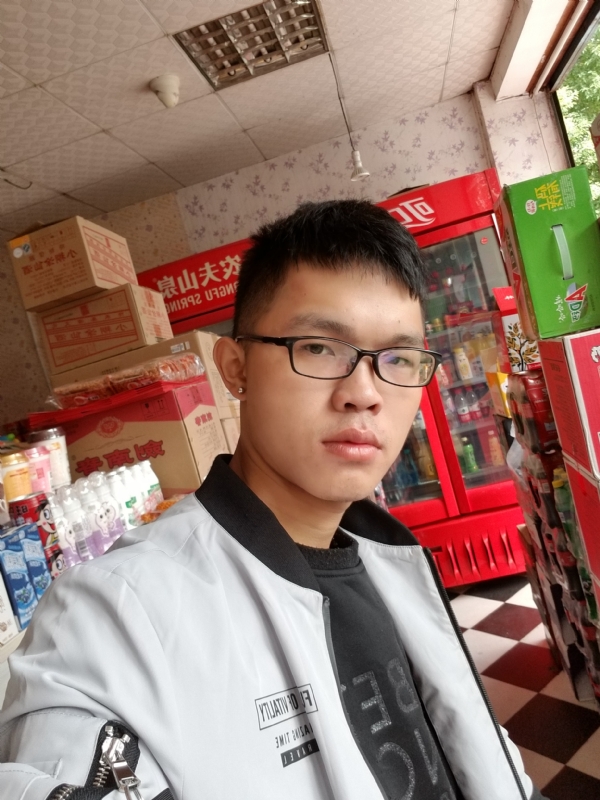 柒年的第一张照片--安溪征婚网