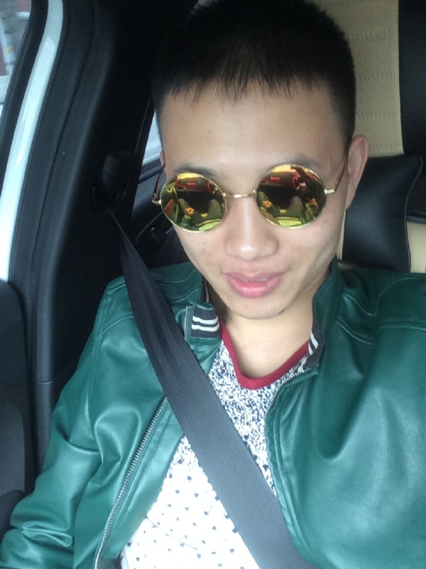 真心对待一个人的第一张照片--安溪征婚网