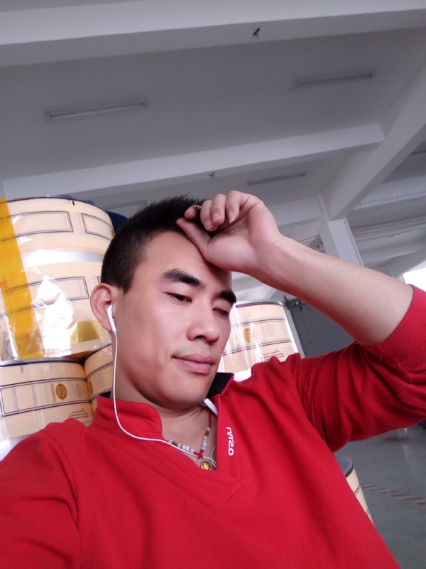 寻唯一的第三张照片--安溪征婚网