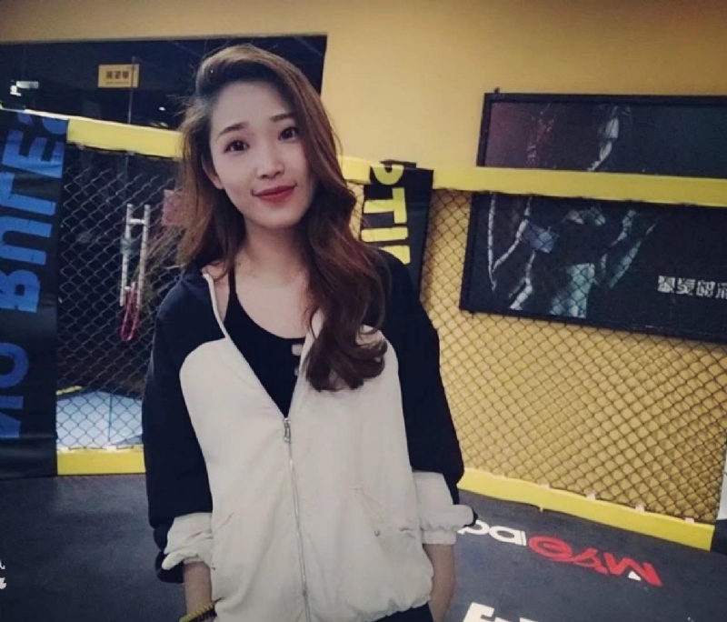 平ling的第三张照片--安溪征婚网