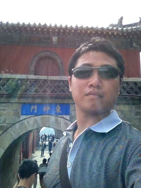 不想孤独终老的第一张照片--安溪征婚网