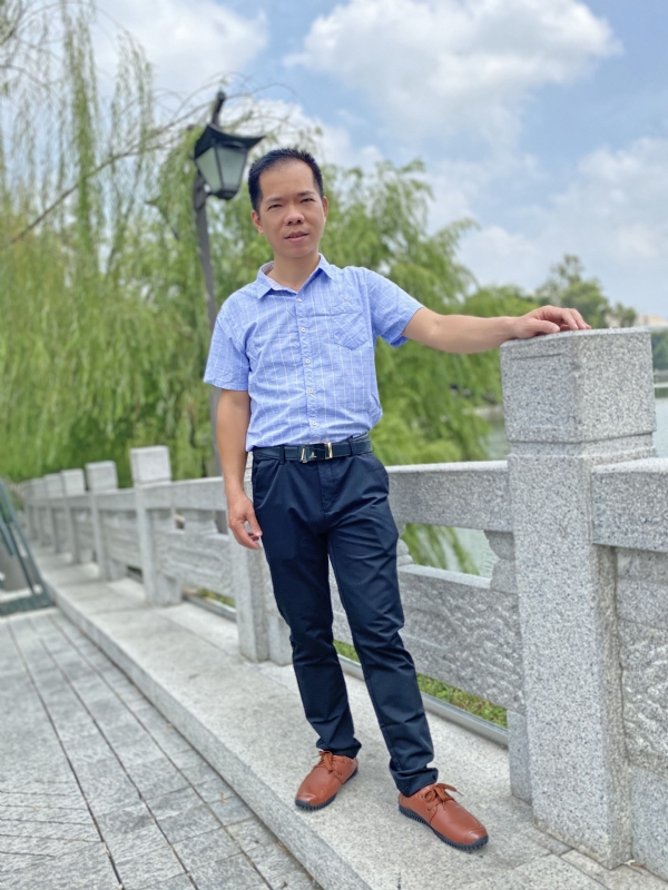 奇峰向阳的第一张照片--安溪征婚网