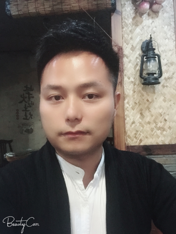 亦初的第一张照片--安溪征婚网