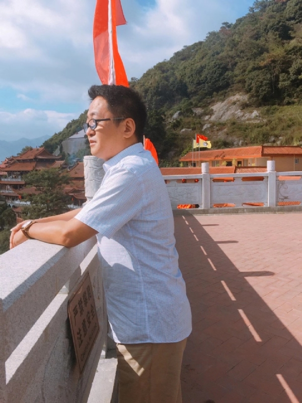 安斌的第二张照片--安溪征婚网