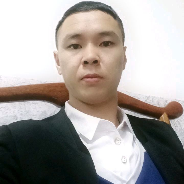 冷漠的第一张照片--安溪征婚网