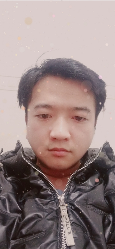 书中没有颜如玉的第一张照片--安溪征婚网