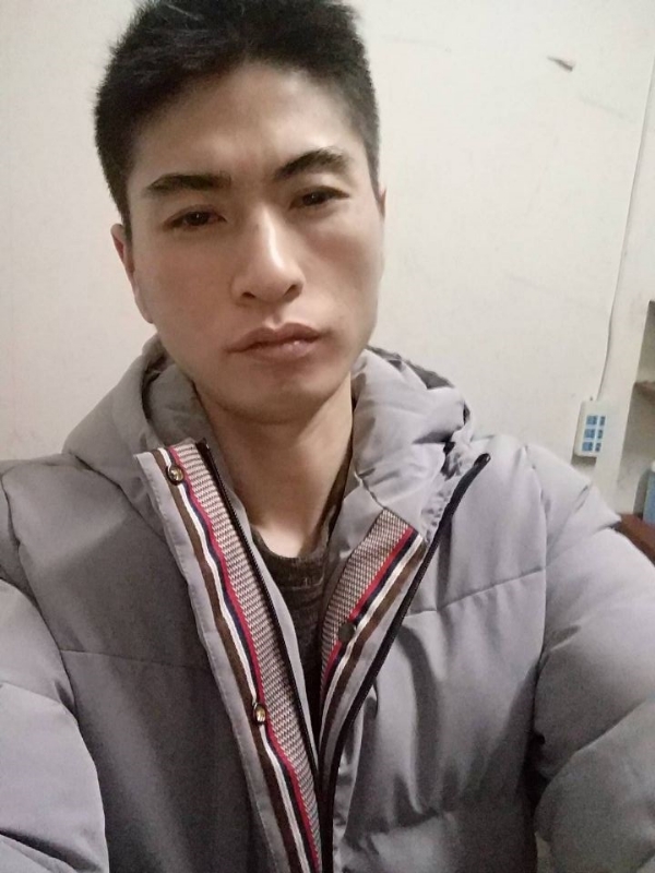 花若离枝的第一张照片--安溪征婚网