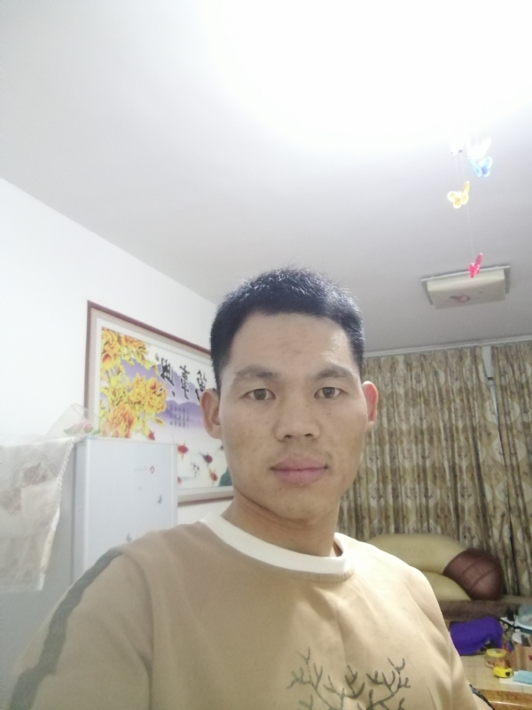 晨zwc的第二张照片--安溪征婚网