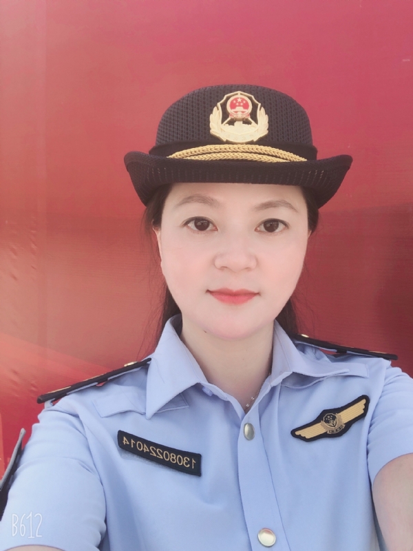 明明的第一张照片--安溪征婚网