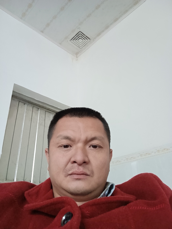 兰成龙的第一张照片--安溪征婚网