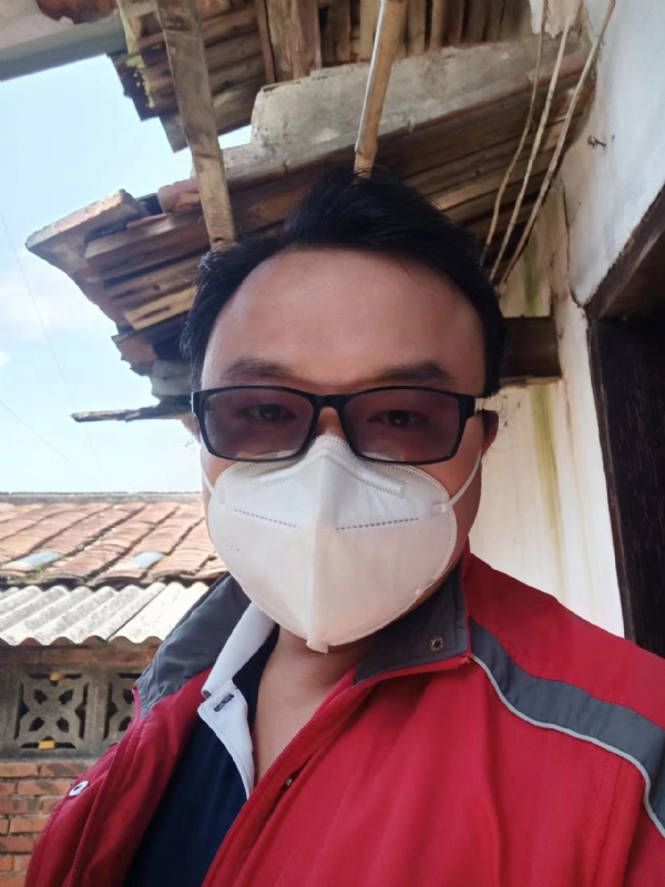 如影随形的第一张照片--安溪征婚网