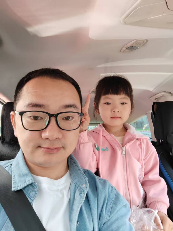 知天晓的第一张照片--安溪征婚网