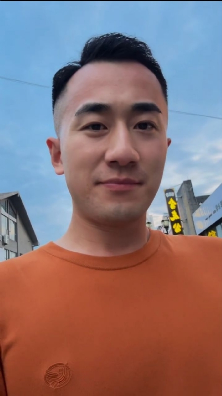 往事随风的第一张照片--安溪征婚网