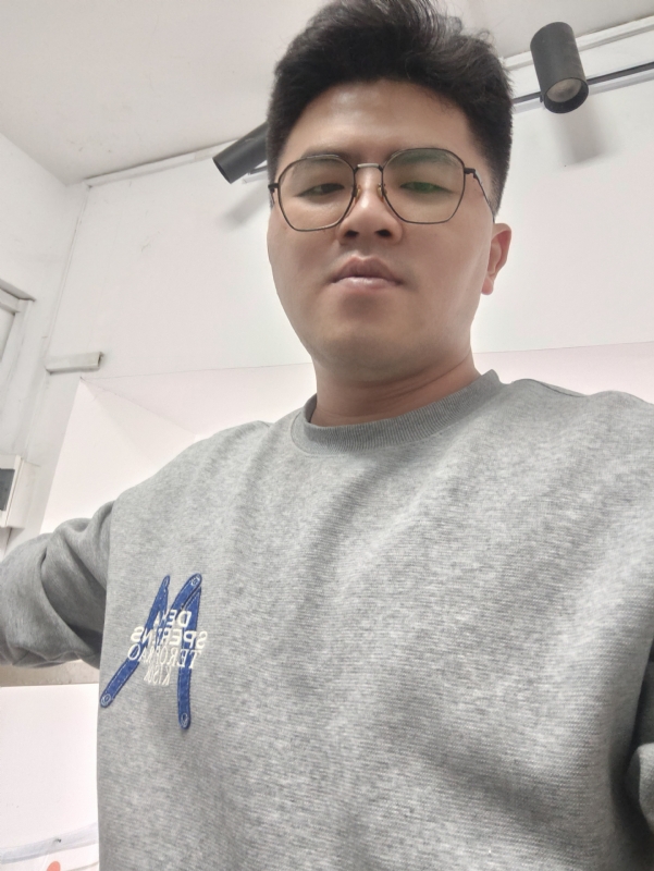 Mr的第三张照片--安溪征婚网